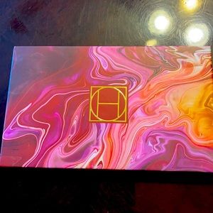 Hip Dot- Zion- Pressed Pigment Palette